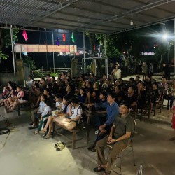 Tổ chức chiếu phim lưu động phục vụ đồng bào miền núi Nghệ An