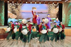 Trung tâm Văn hóa tỉnh Nghệ An tổng duyệt chương trình tham gia Hội diễn Đàn, Hát dân ca 3 miền toàn quốc năm 2026