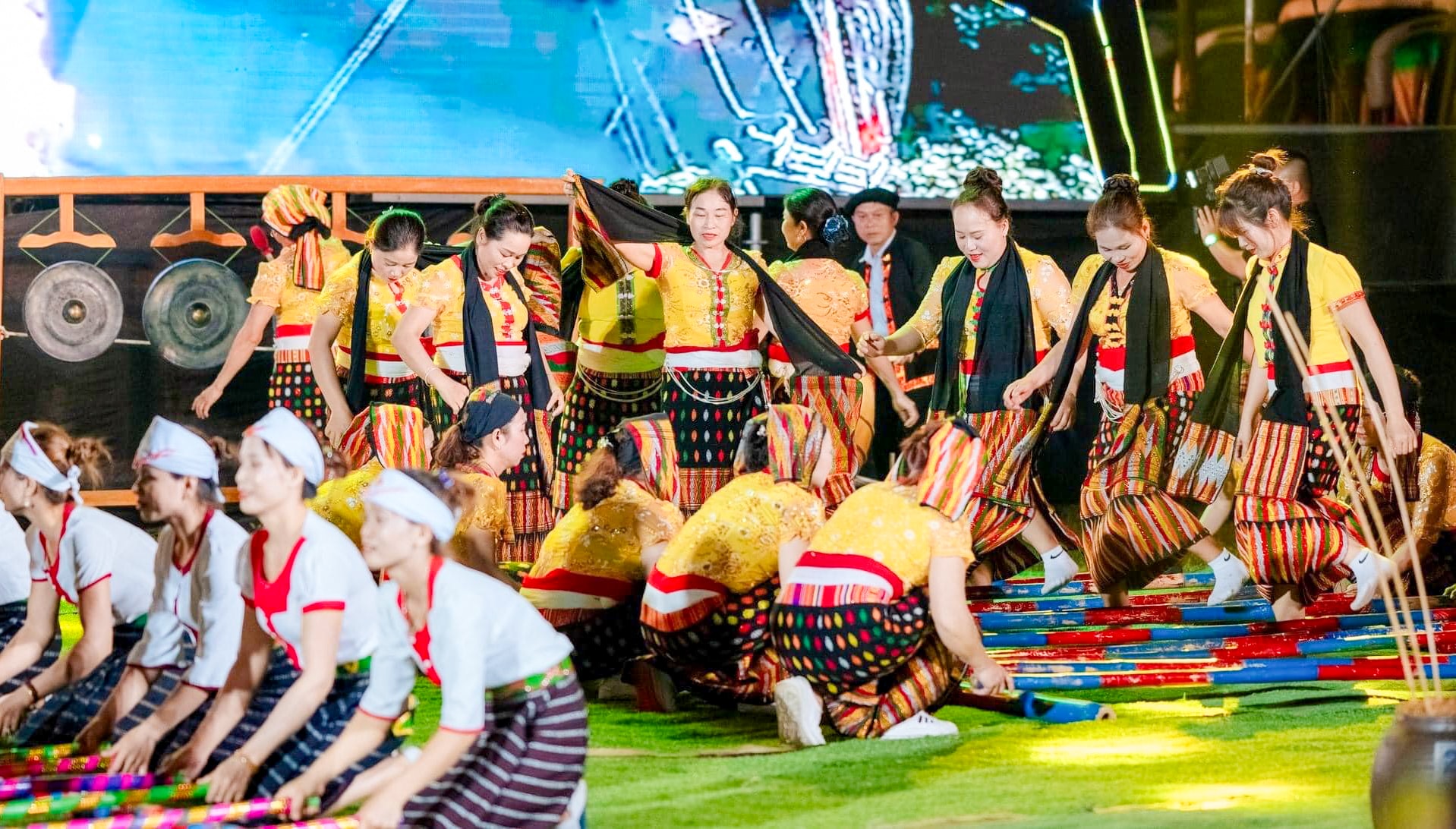 hinh anh mien tay nghe an