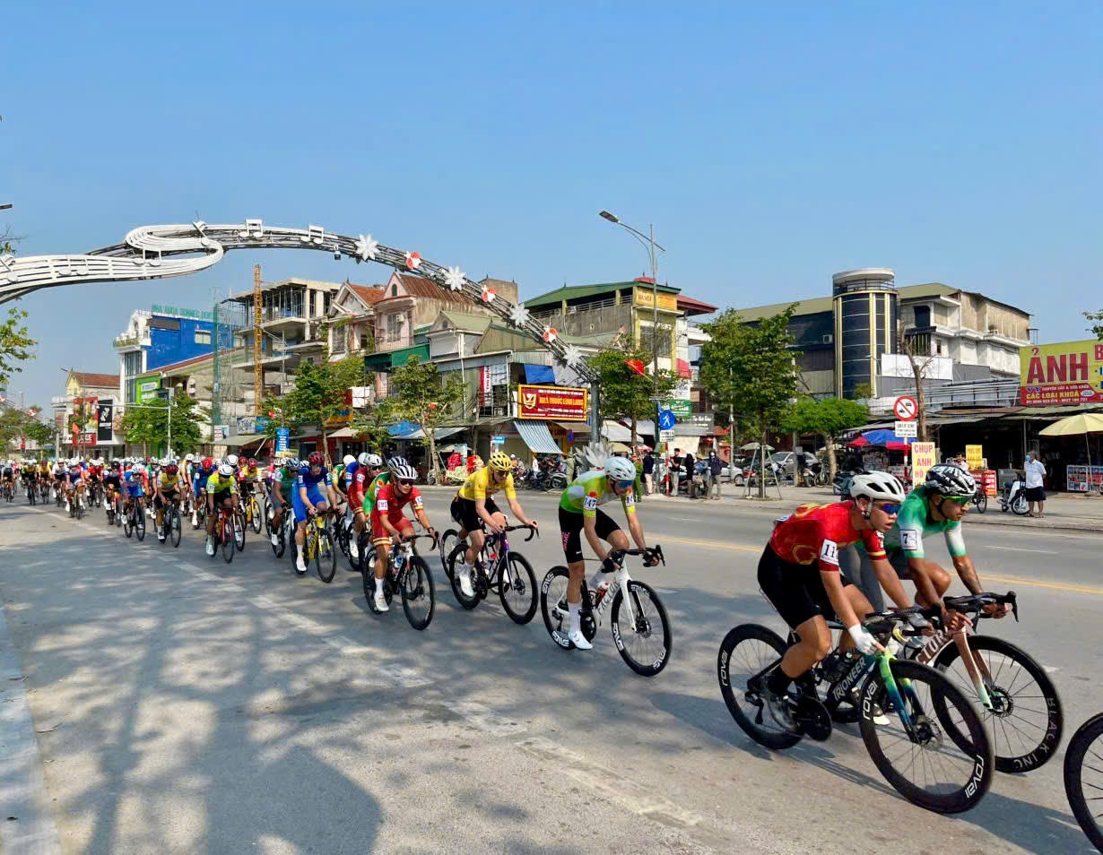 z7702744664667 2d0d2f1c3351f5b90f070012406e2e5c