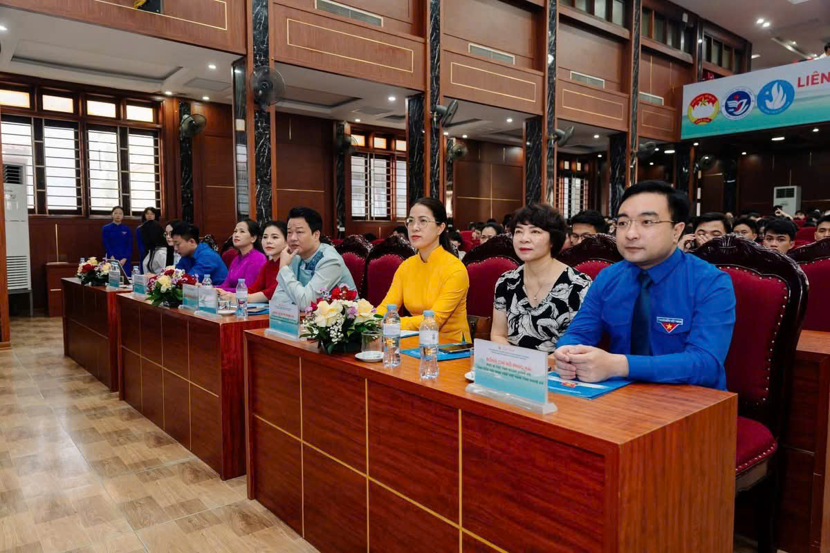 z7718412679521 ba386da552a6692c8a959b42a2dbd030